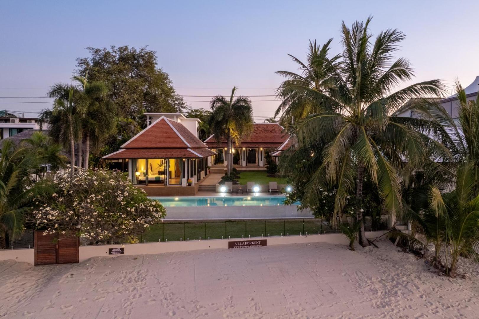 Bacaya Beachfront Villa Bang Rak Beach  Esterno foto