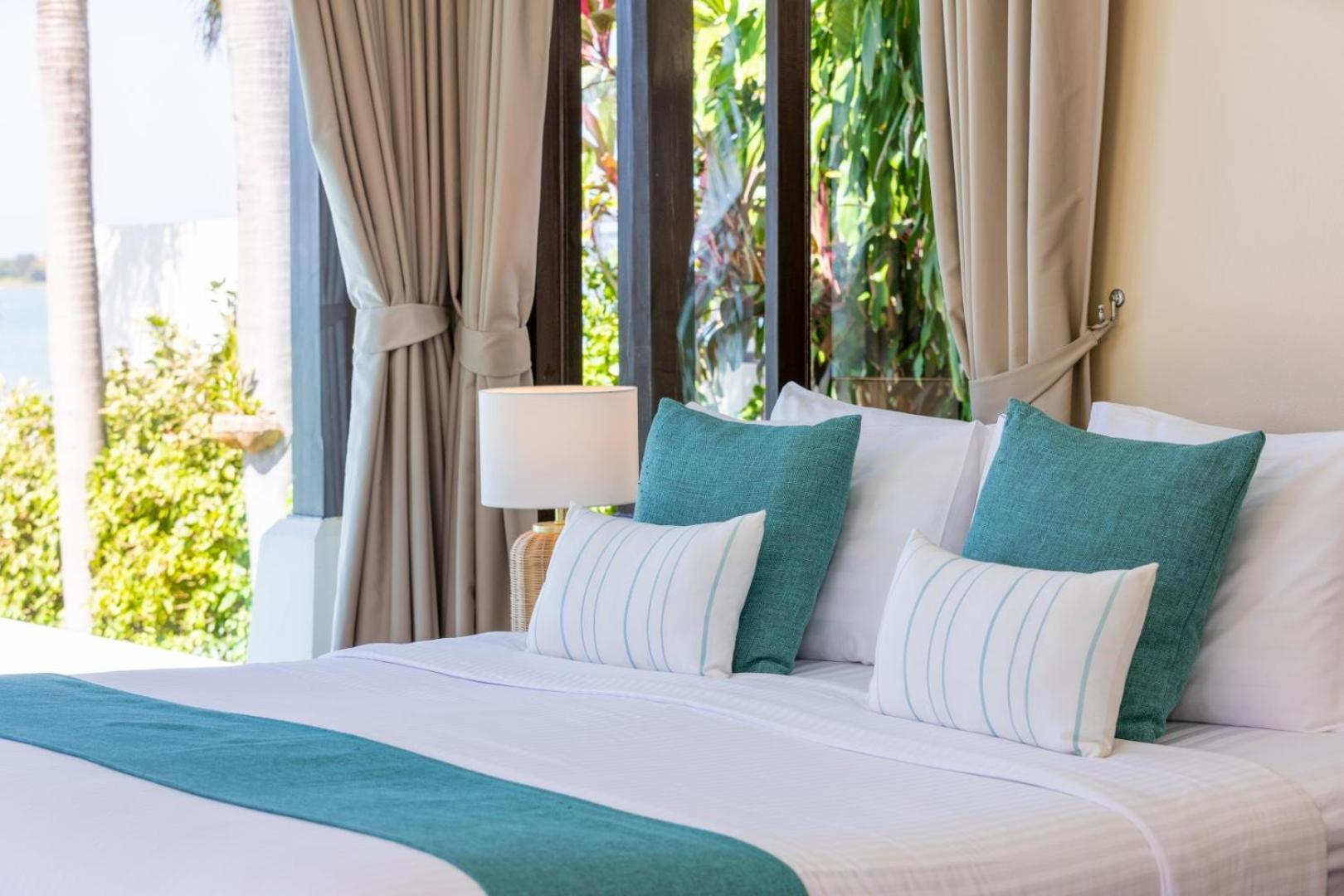 Bacaya Beachfront Villa Bang Rak Beach  Esterno foto