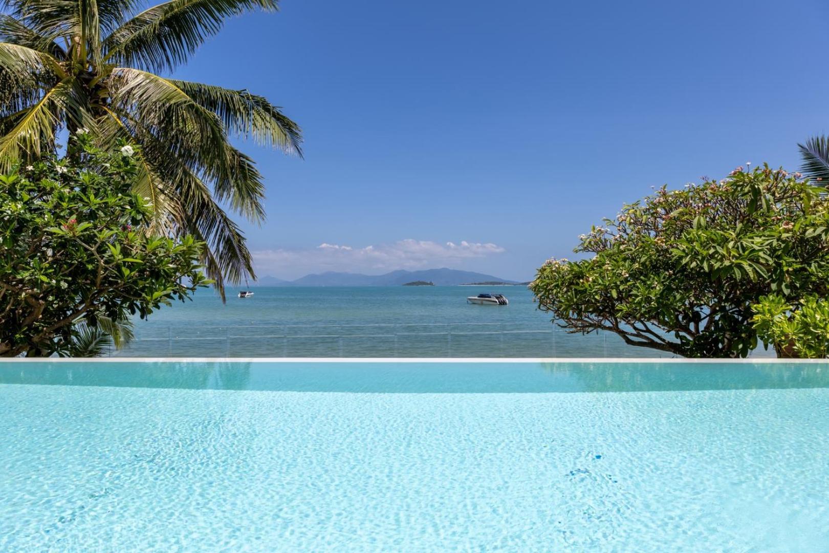 Bacaya Beachfront Villa Bang Rak Beach  Esterno foto
